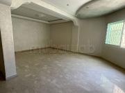 Bel appartement vide en location sur Maarif
