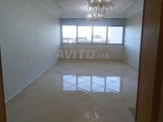 Bel appt vide à louer Maarif