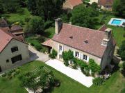 Bel ensemble périgourdin comprenant maison...