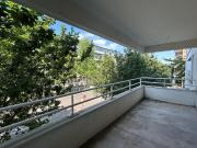 BEL F2 DE 54 M2 AVEC UN BALCON DANS UN QUARTIER DYNAMIQUE