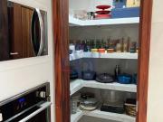 BelÃssima casa para aluguel na Cidade Alpha com 5 suÃtes