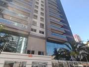 Belíssimo apartamento no centro da cidade com 86m2 com...