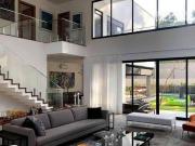 BELA CASA A VENDA EM ALPHAVILLE RESIDENCIAL TAMBORÉ 1