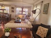 Bela casa Condomínio fechado ótima segurança 24 horas...