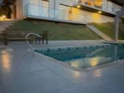 BELA CASA DE CAMPO EM CONDOMINIO