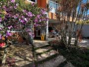 Bela casa no centro da cidade!