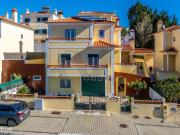 Bela e Ampla Moradia T3+1 em Ribeira Dilhas Ericeira