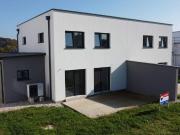Belagsfertige Doppelhaushälfte mit Garten und Terrasse