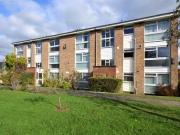 Belcroft Close Bromley BR1 2 bed flat to rent £1,550 pcm £3.