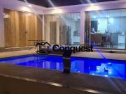 Belíssima Casa em Condomínio Fechado Aldeias do Lago...