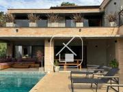 Belíssima casa à venda em Guararema