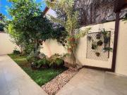 Belíssima Casa a Venda na Praia de Barra do Una