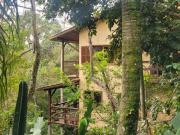 Belíssima casa á venda na Praia do Rosa