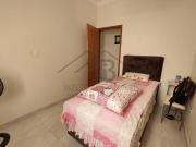 Belíssima Casa a Venda no Residencial Jardim dos...