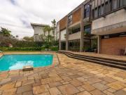 Belissima casa alto padrão p/venda/locação c/885m2 e 04...