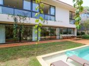 Belissima casa alto padrão td reformada p/venda c/457m2...