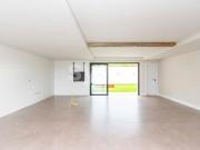 Belíssima casa com 3 suítes em Condomínio fechado