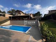 Belissima Casa com 5 dormitórios à venda, 450 m² por R$...