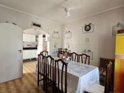 Belíssima casa dentro de condomínio na praia da lagoinha...