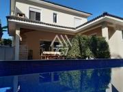 BELÍSSIMA CASA EM CONDOMÍNIO FECHADO NO ALPHAVILLE