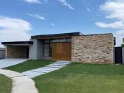 Belíssima casa em Jaguariúna Tamboré