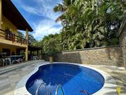 Belíssima casa no lado par em Itamambuca frente praia