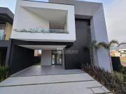 Belíssima Casa no Vista da Serra com 3 Suítes à venda,...