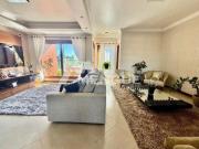 Belíssima casa residencial com 3 dormitórios e 4 vagas...