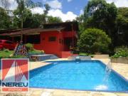 BELÍSSIMA CHÁCARA EM JUQUITIBA PARA LAZER COM PISCINA E LAGO