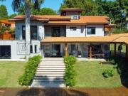 Belíssima chácara pé na água em local paradisíaco