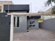 Belíssima residência térrea de 3 dormitórios a venda no...