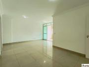 Belíssimo apartamento 3 quartos, amplo, proximo a Av....