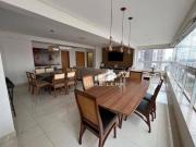 Belíssimo apartamento no Baixo Bueno