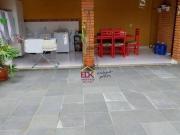 Belíssimo imóvel, com 4 quartos, sendo 1 suíte, mais...