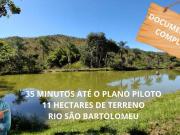 Belíssimo Sítio com Casa principal, Casa do caseiro,...