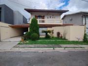 Belíssimo Sobrado à Venda no Condomínio Jardim das...