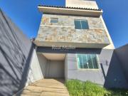 BELÍSSIMO TRIPLEX NO BAIRRO ALTO 4 DORMITÓRIOS 2 SUÍTES