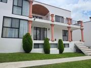 BELLA CASA COLONIAL EN VILLA DE LOS FRAILES CUATRO...