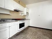 BELLA CASA CON AMPLIO JARDÍN