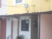 BELLA CASA DE DOS PLANTAS EN URBANIZACION CIUDAD...