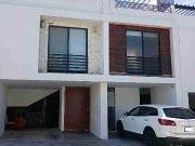 Bella casa en renta en Lomas de Angelópolis 2, Parque...