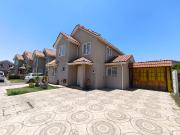 Bella casa en Venta 4dorm 3baños Piscina