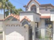 BELLA CASA EN VENTA EN Altabrisa, Tijuana