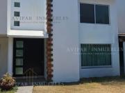 Bella casa en venta ubicada en circuito viñedos en...
