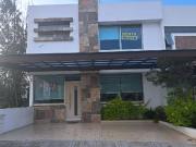 BELLA CASA RETORNO AGUILAS