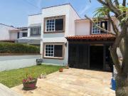 Bella casa ubicada en Condominio San Francisco, muy...