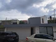 BELLA CASA UBICADISIMA