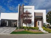 BELLA PROPIEDAD EN GUANAJUATO, EN FRACCIONAMIENTO