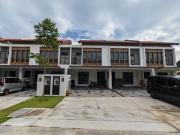 Belladonna Setia Warisan Tropika KLIA Sepang Kota...