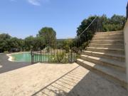 Belle bastide au calme et sa vue imprenable !